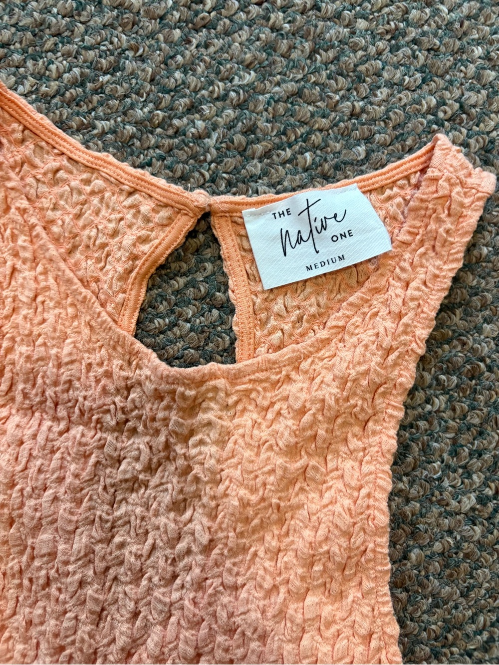 Sleeveless Peach Textured Knit Midi Dress - Picture 2 of 3